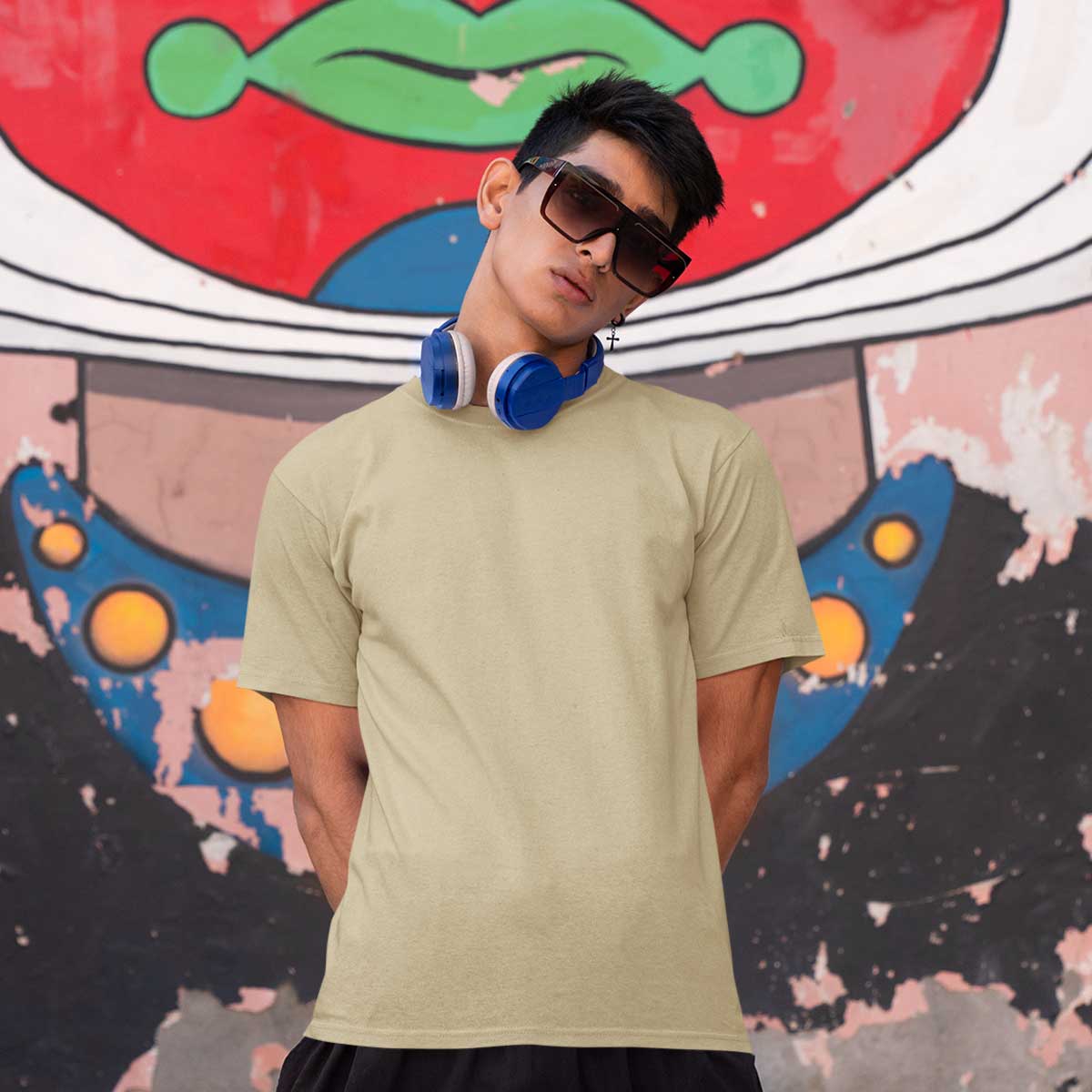 BEIGE PLANE-MEN'S T-SHIRT-BG