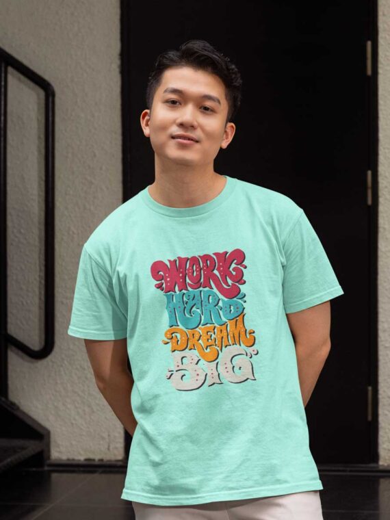 DREAM BIG - T-SHIRT