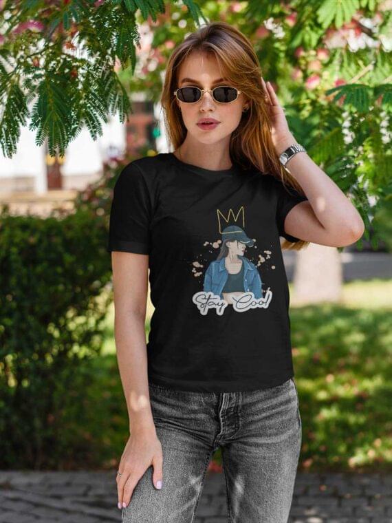 QUEEN STAY COOL- WOMEN'S T-SHIRT